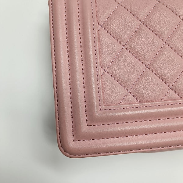 Authenticated pre-owned  BOY CHANEL Small Quilted Calfskin Pink - Shoulder Bag at Looply