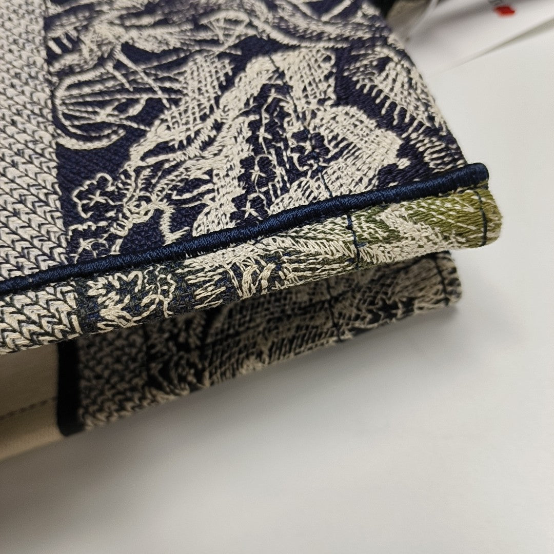 Book Tote Medium Fabric Blue