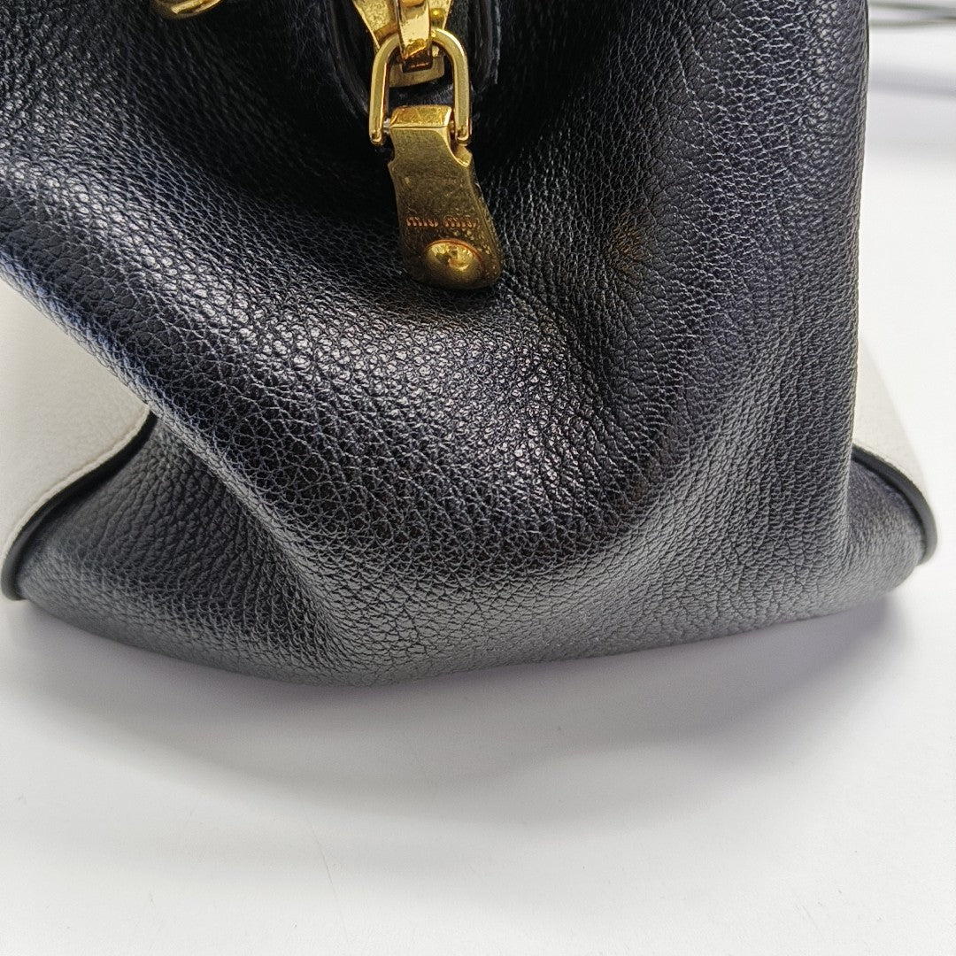 Calfskin White