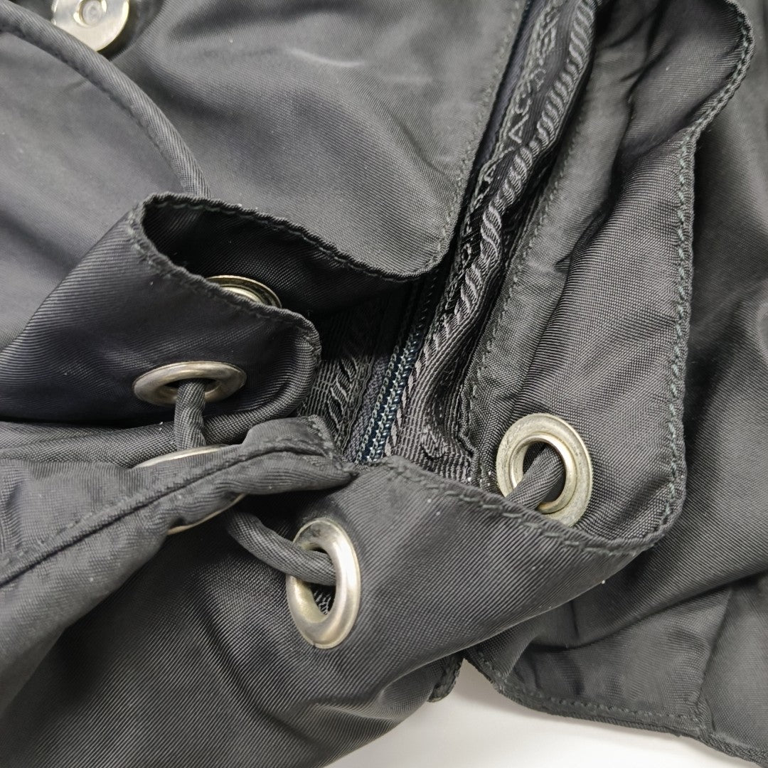 Re-Nylon Medium Nylon Black