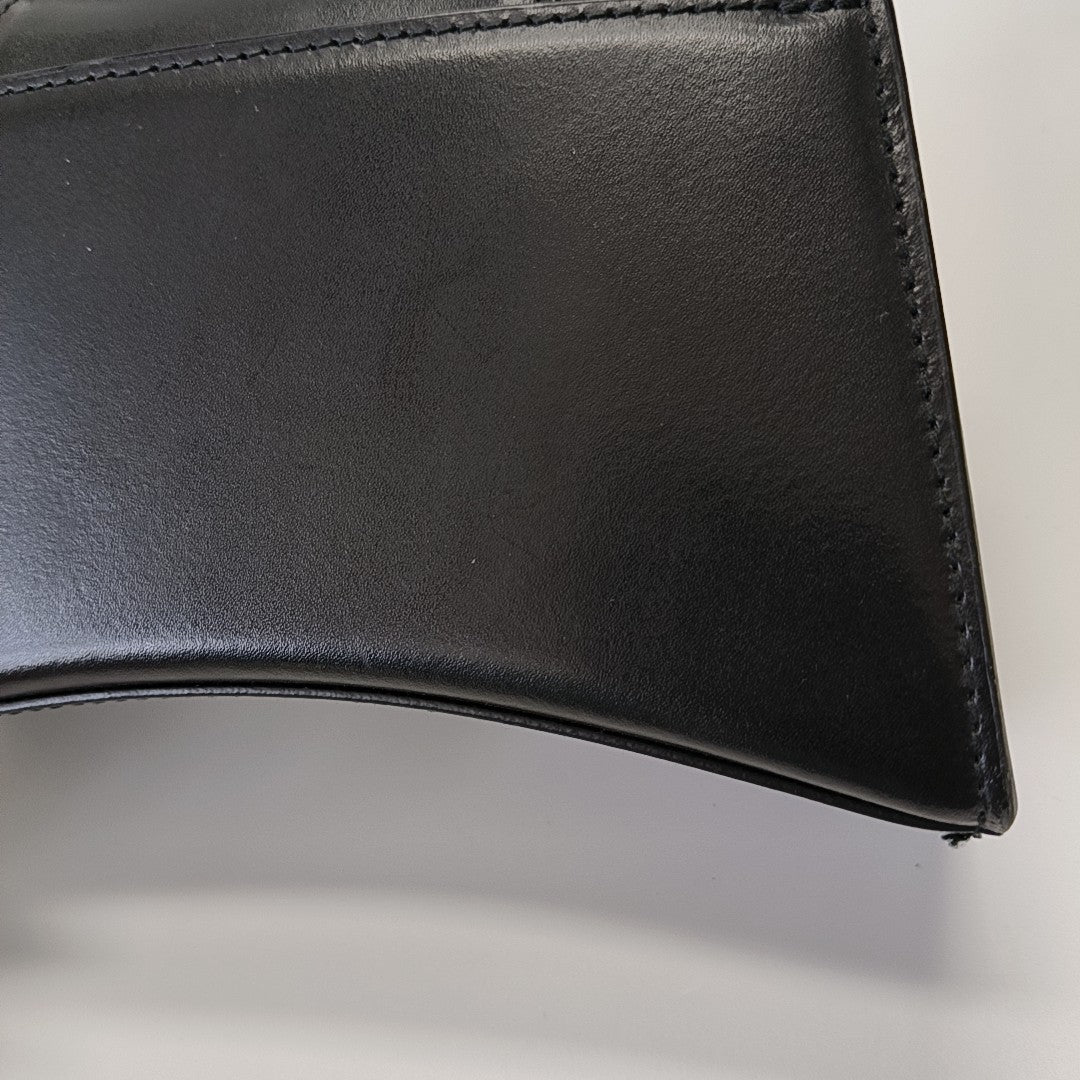 Hourglass XS Calfskin Black