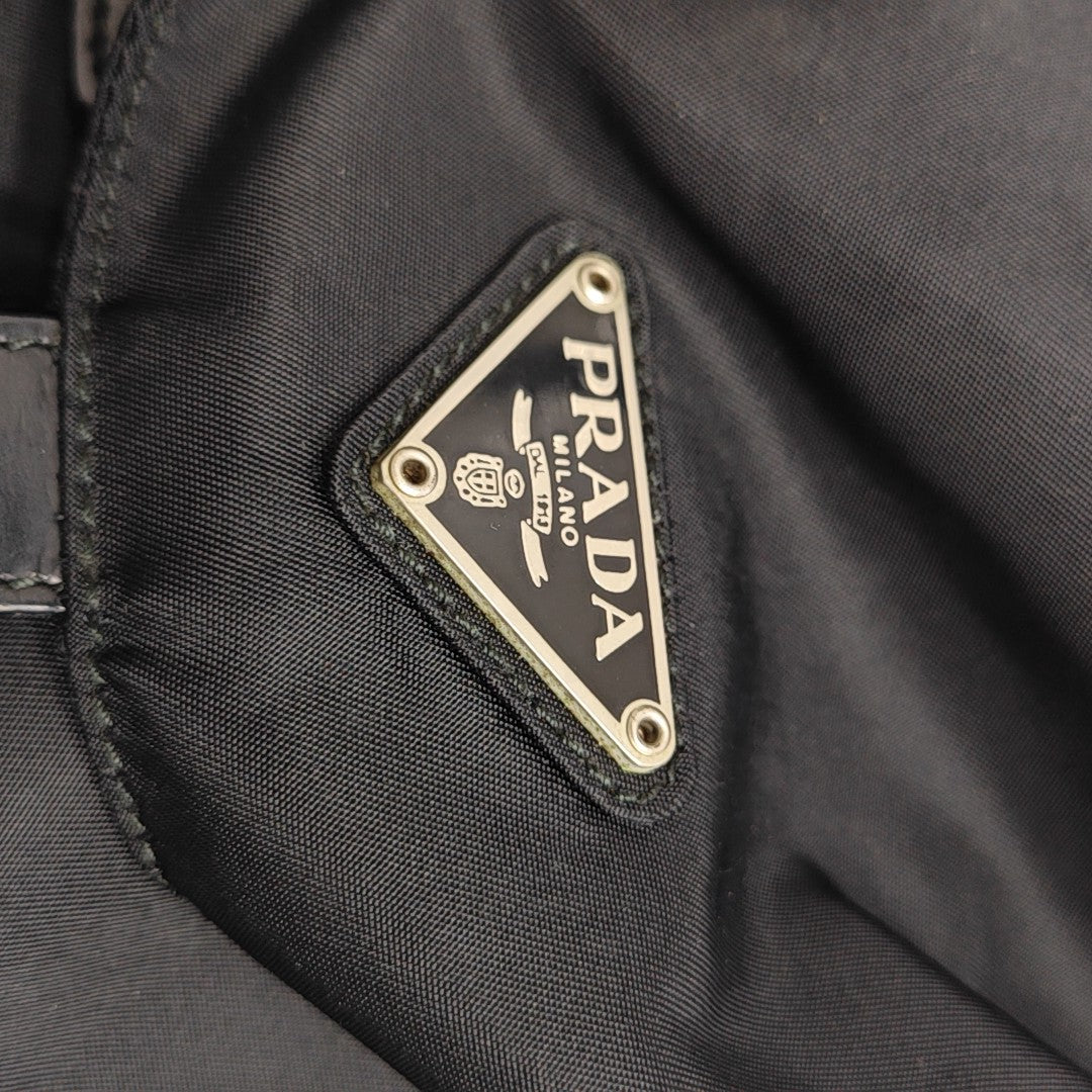 Re-Nylon Medium Nylon Black