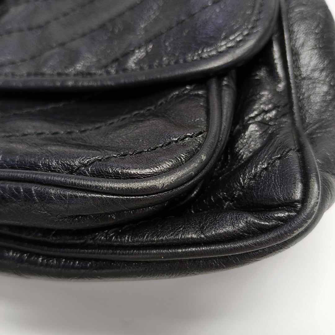NIKI Medium Chevron Calfskin Black