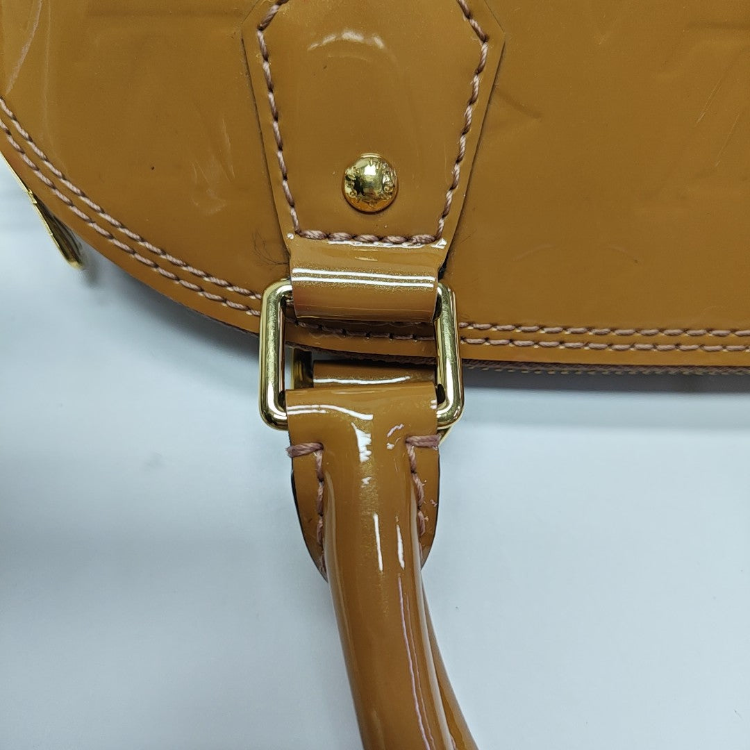 ALMA BB Patent Leather Beige