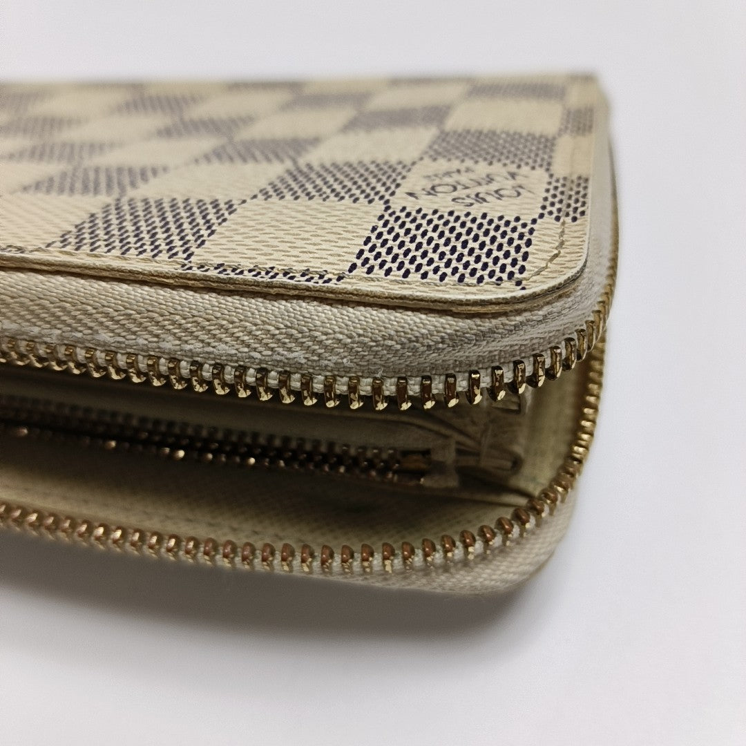 ZIPPY Damier Azur Coated Canvas White Wallet