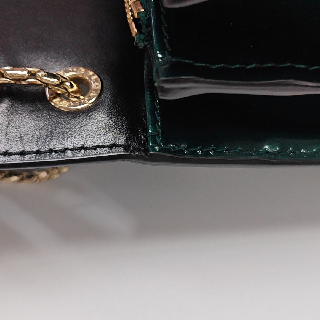SERPENTI FOREVER Medium Quilted Patent Leather Green