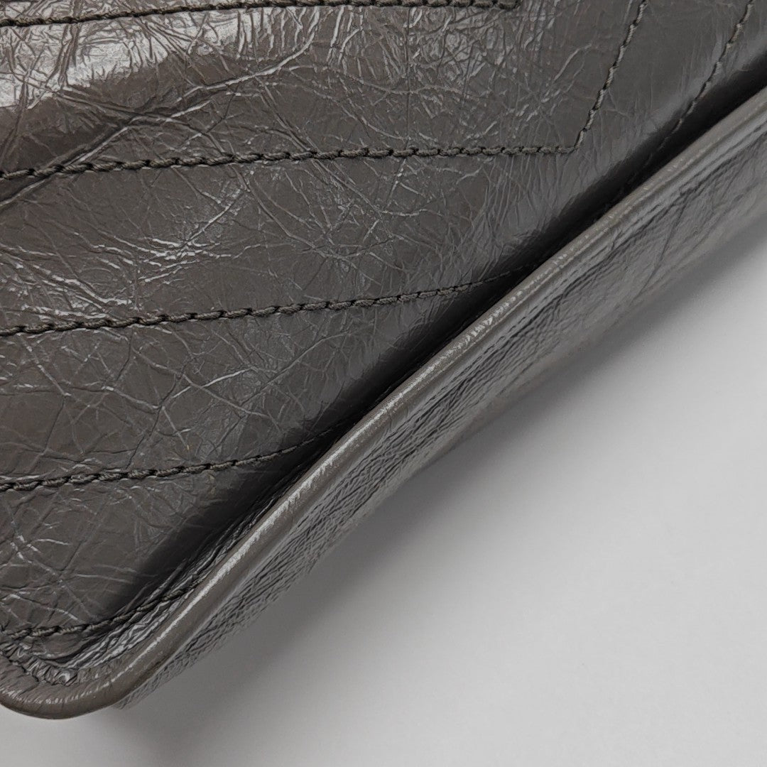 NIKI Medium Chevron Calfskin Gray