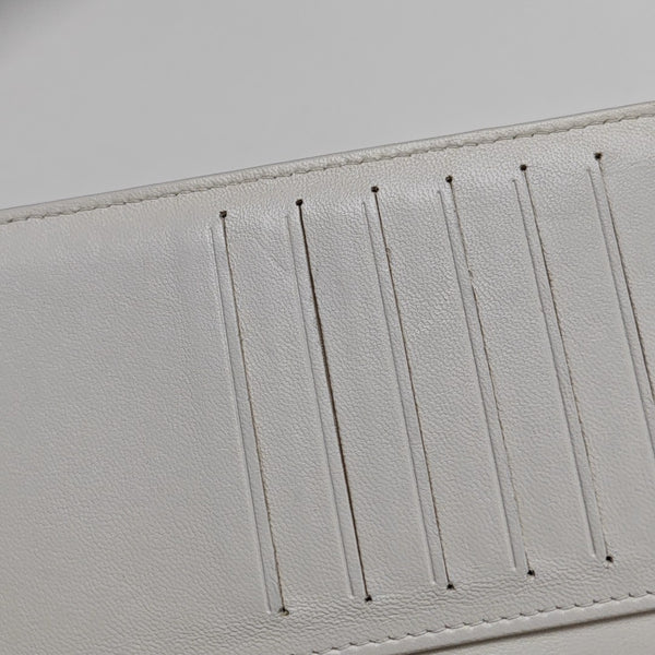 Quilted Special Material Wallet Beige