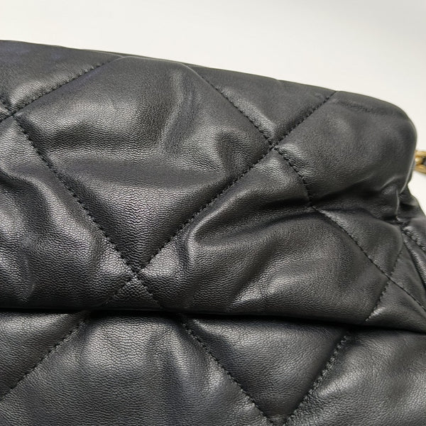 CHANEL 19 Quilted Lambskin Black