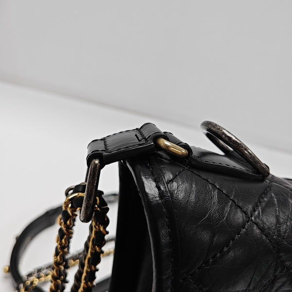 GABRIELLE Small Quilted Calfskin Black