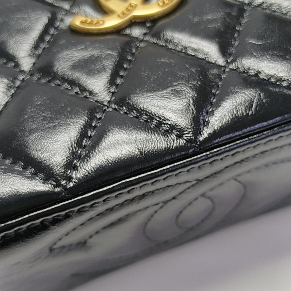 VANITY CASE Small Quilted Calfskin Black