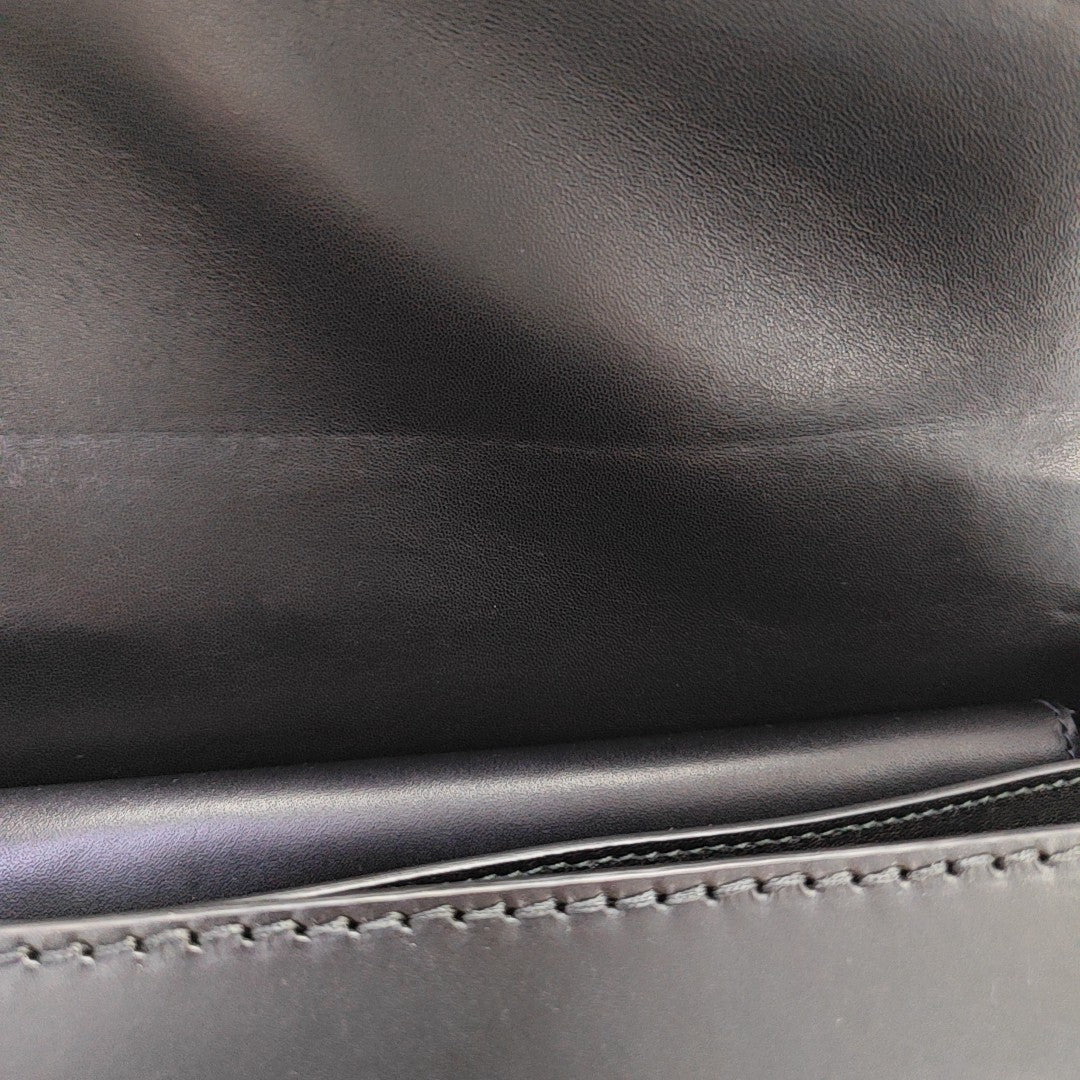 Sound Bag Calfskin Black