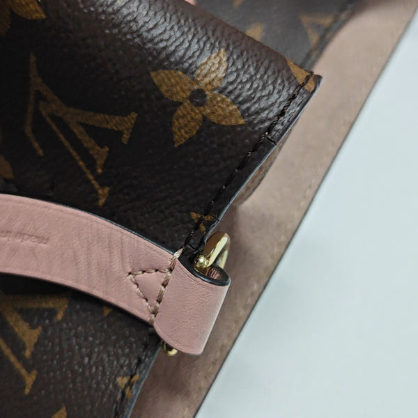 NÉONOÉ MM Monogram Coated Canvas Brown