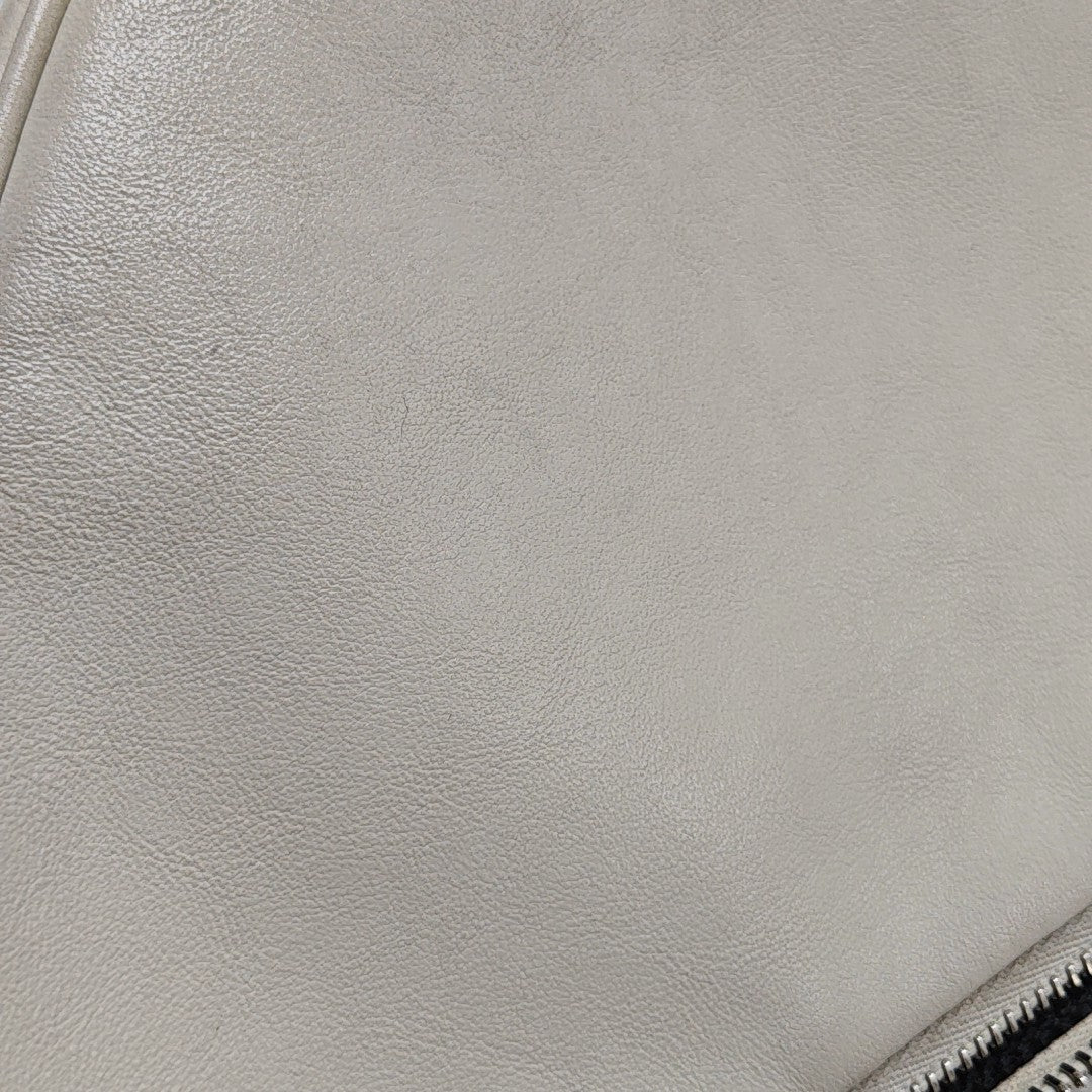 Triangle Calfskin White