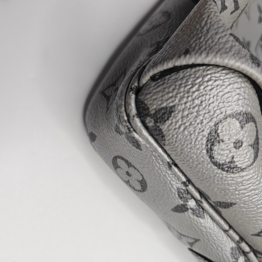 TRIO Monogram Calfskin Gray