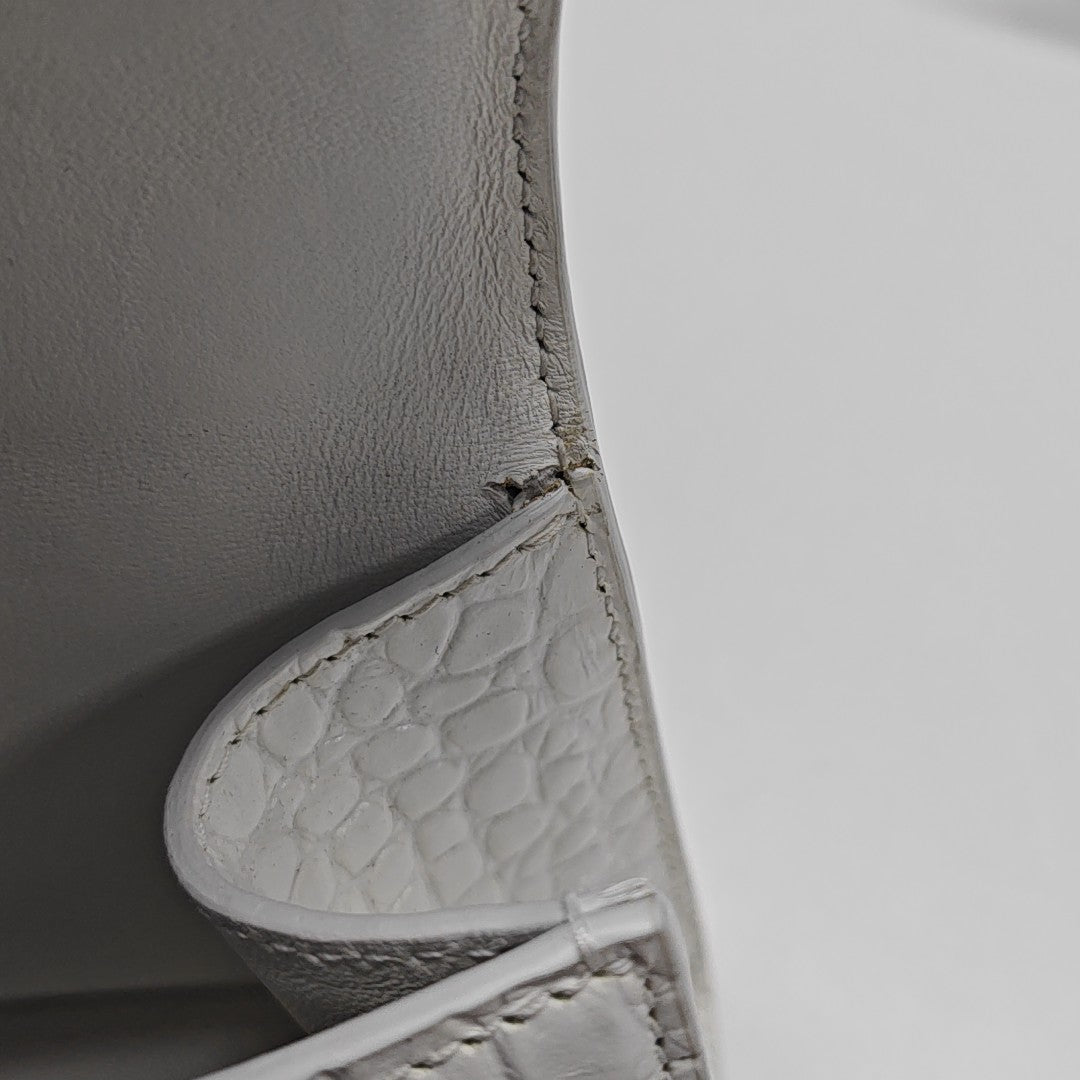 Hourglass Small Calfskin White