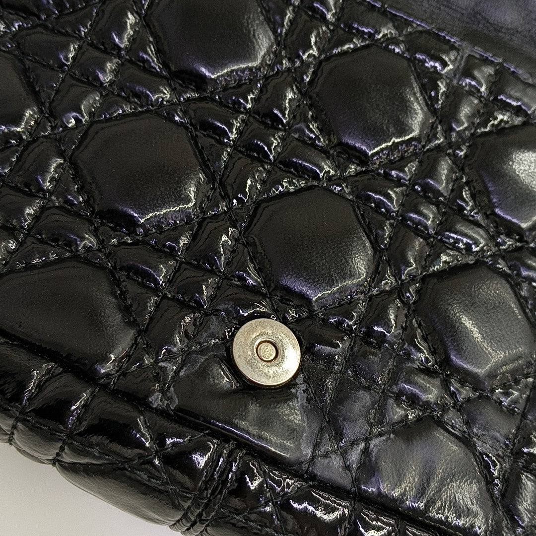 Cannage Patent Leather Shoulder Bag Black
