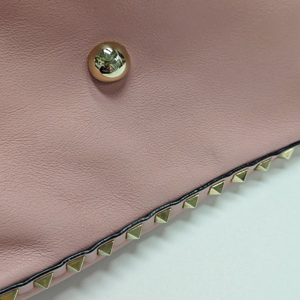 Rockstud Medium Leather Pink