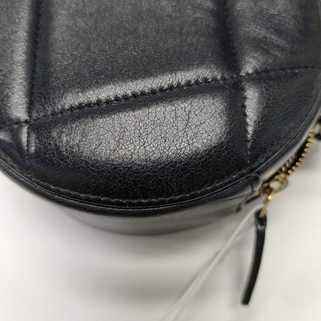 CHANEL 19 Quilted Lambskin Black