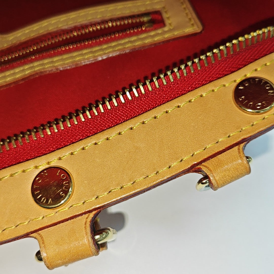 BREA MM Patent Leather Red