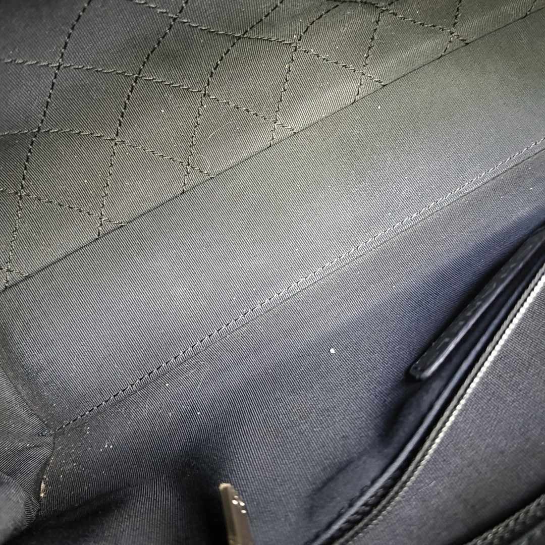 Quilted Grained Calfskin Black