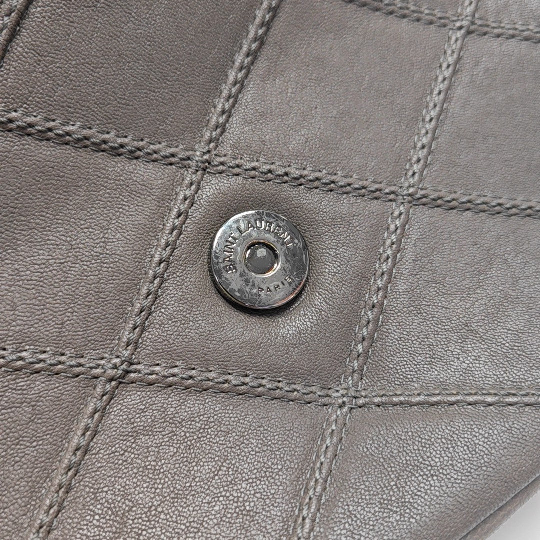 COLLEGE Medium Quilted Lambskin Gray