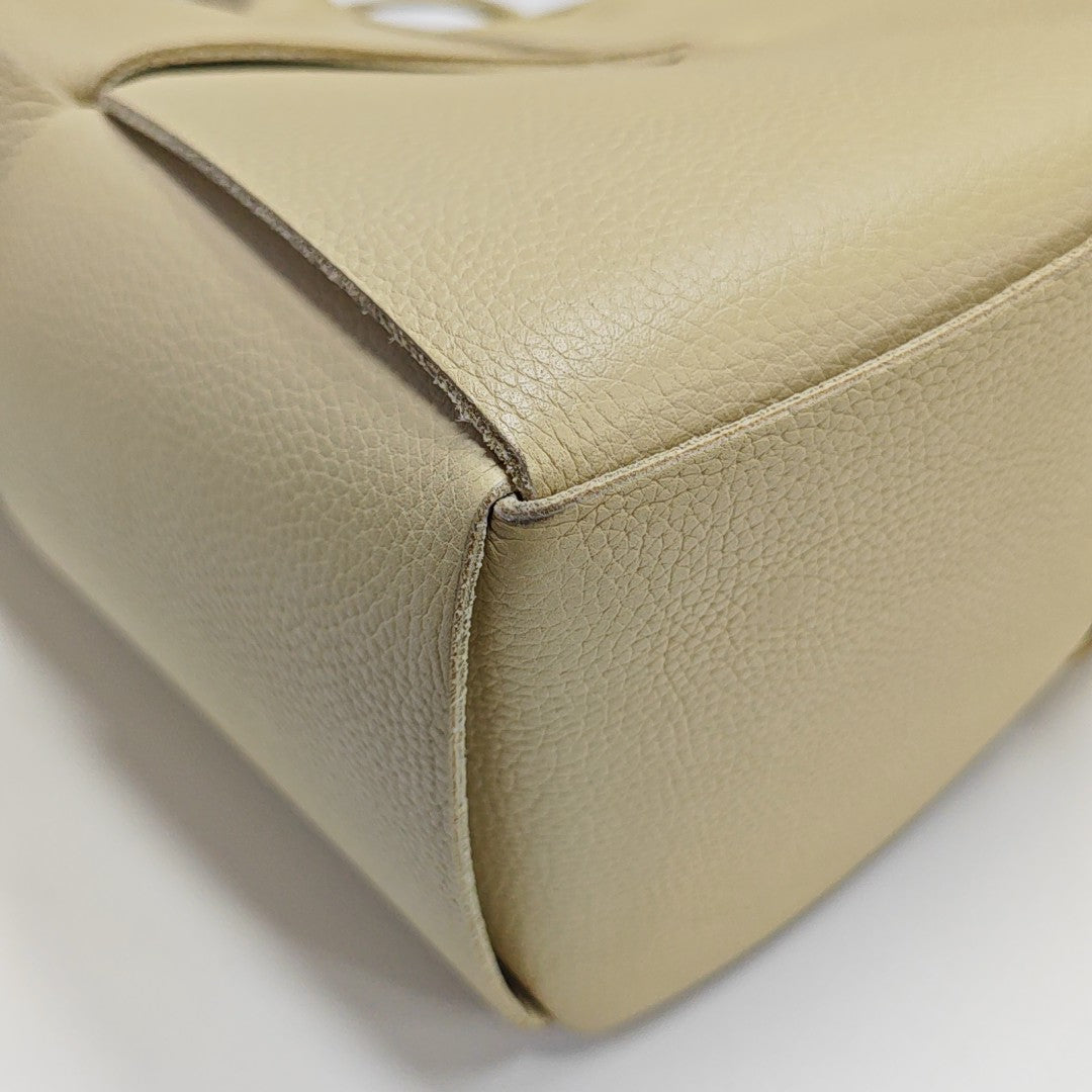 Arco Small Calfskin Beige