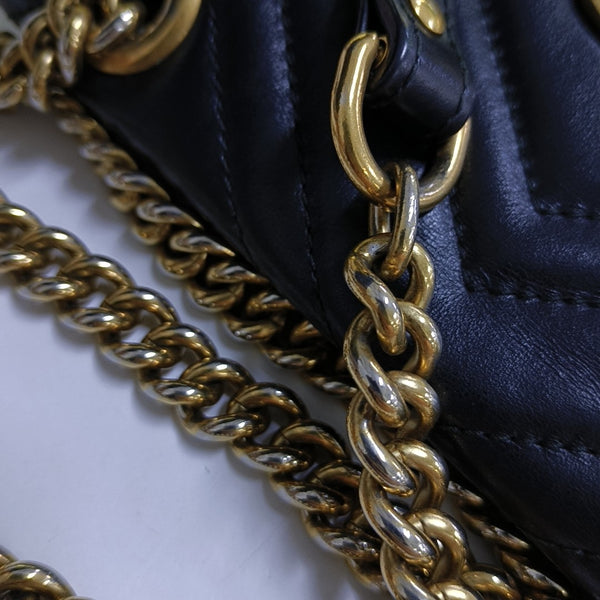 GG Marmont Small Quilted Calfskin Black
