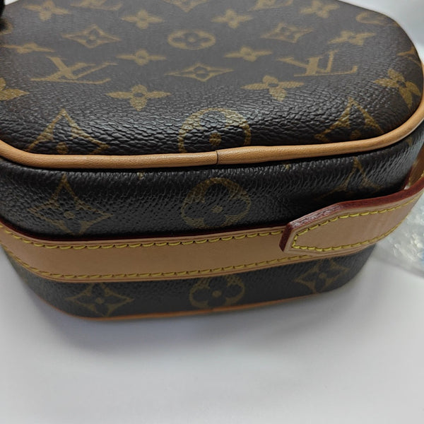 BOITE CHAPEAU PM Monogram Coated Canvas Brown