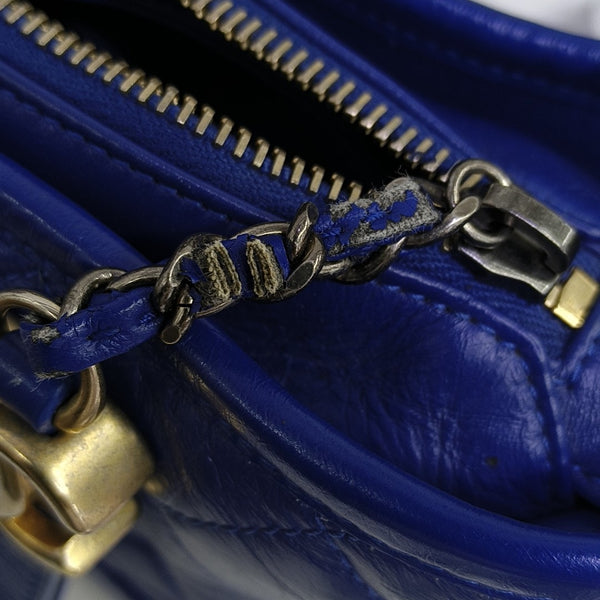 GABRIELLE Small Quilted Calfskin Blue