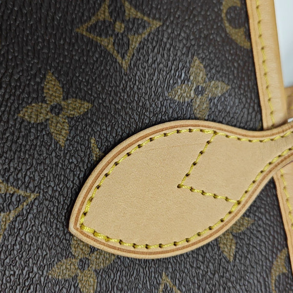 NEVERFULL GM Monogram Coated Canvas Brown