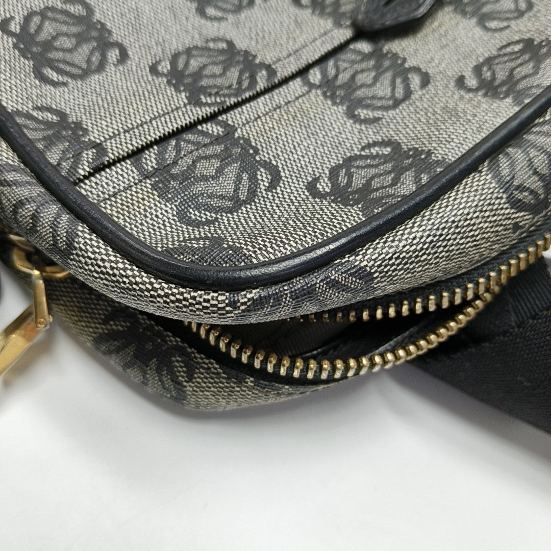 Monogram Canvas Gray