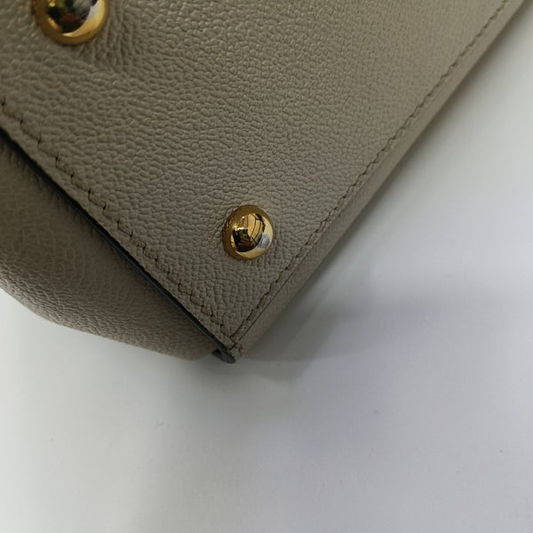 Buckle Calfskin Beige