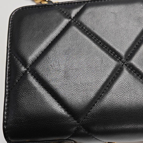 CHANEL 19 WOC Quilted Lambskin Black