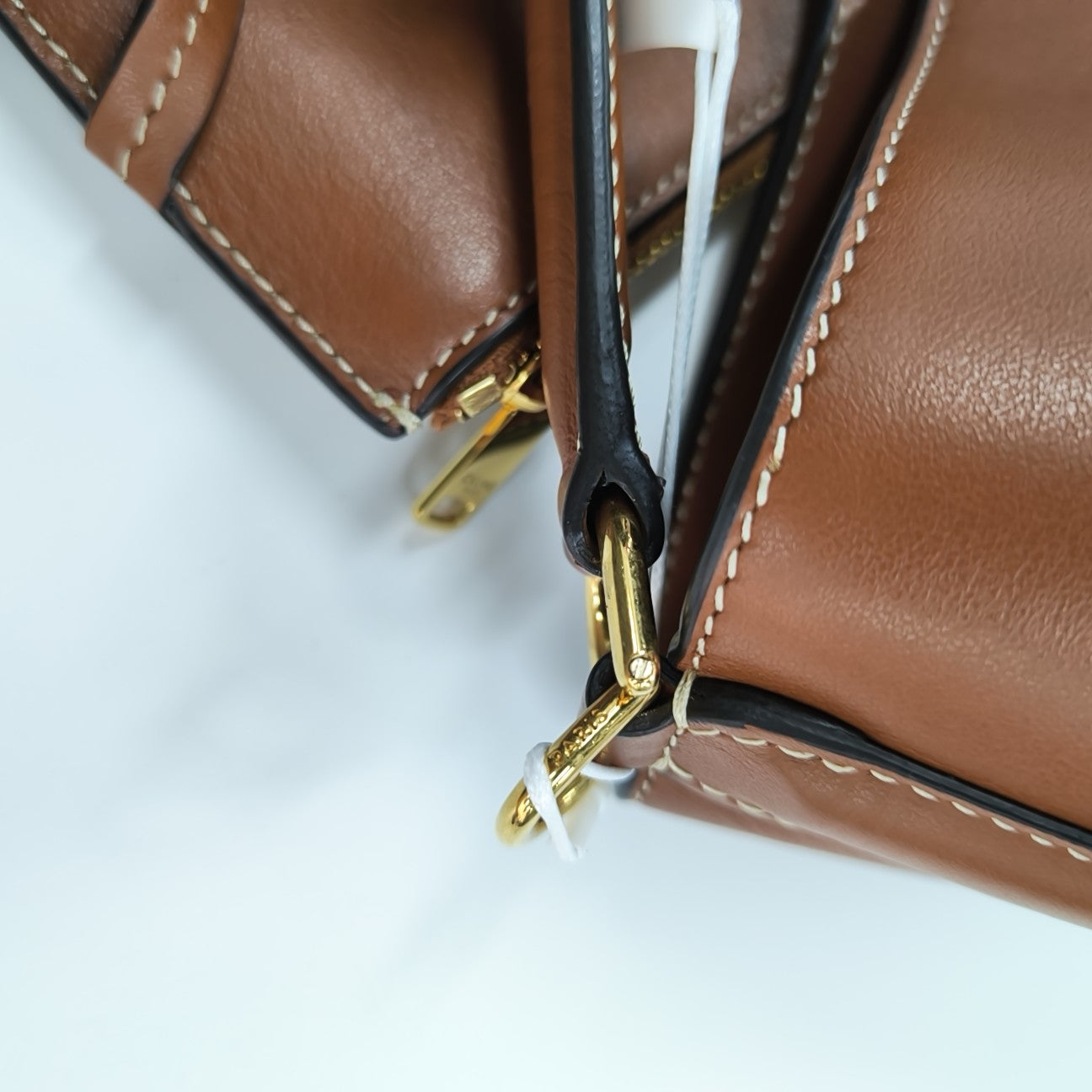 BUCKET 16 Calfskin Brown