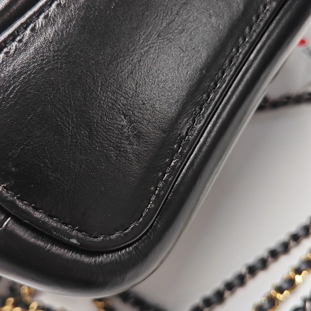 GABRIELLE Small Quilted Calfskin Black