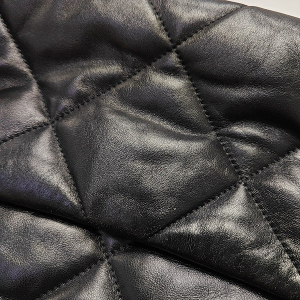 CHANEL 19 Medium Quilted Lambskin Black