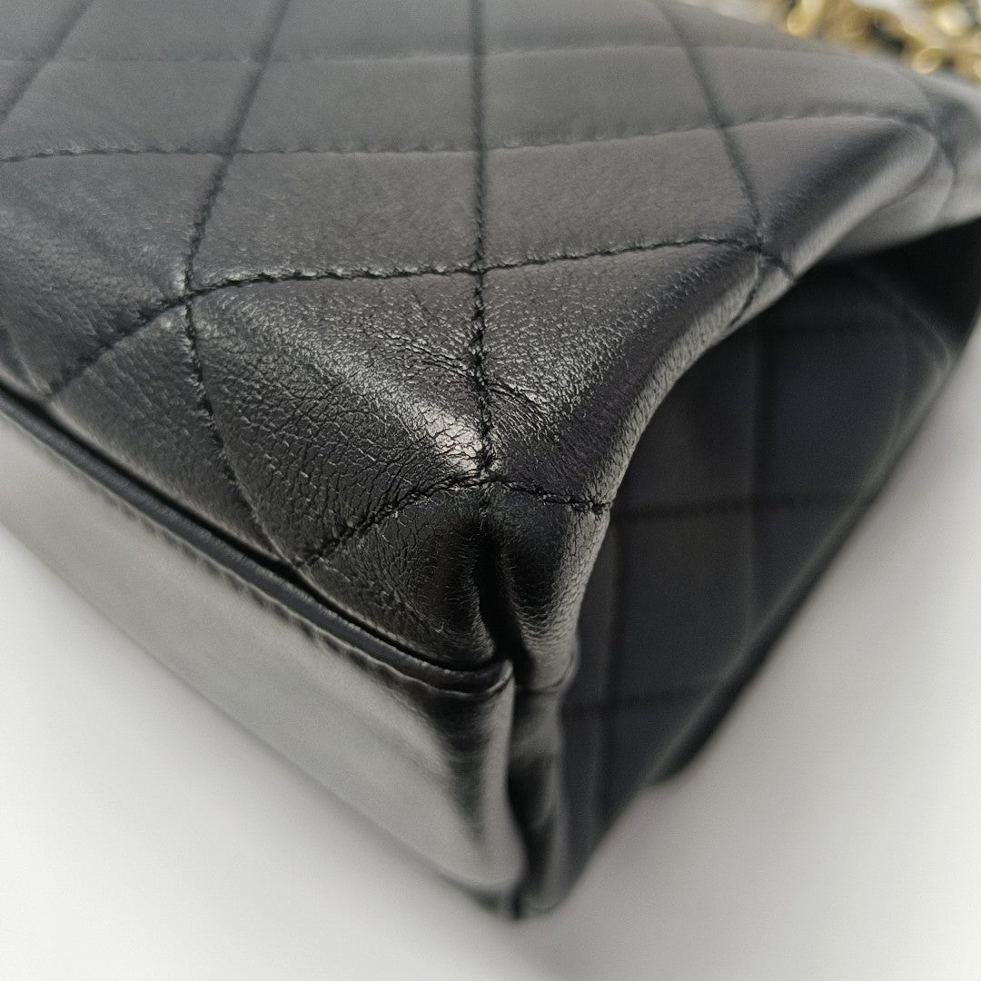 TWO TONE CHAIN HANDLE Small Quilted Lambskin Black