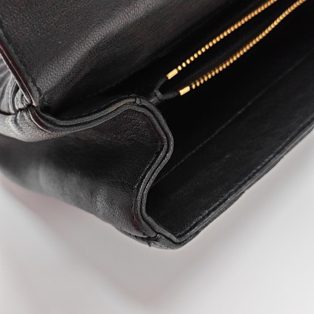 COLLEGE Medium Chevron Lambskin Black
