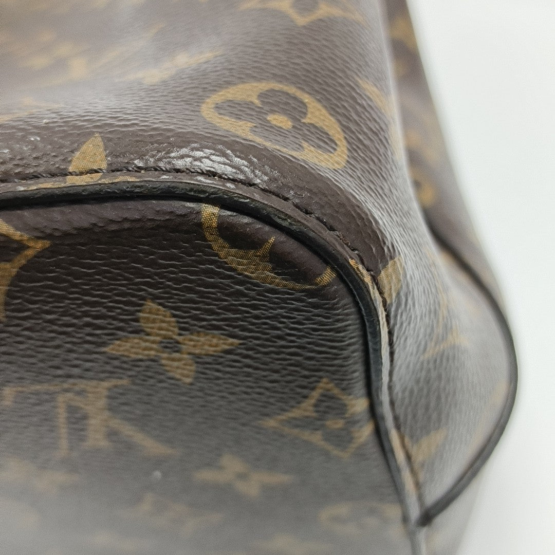 NÉONOÉ MM Monogram Coated Canvas Brown