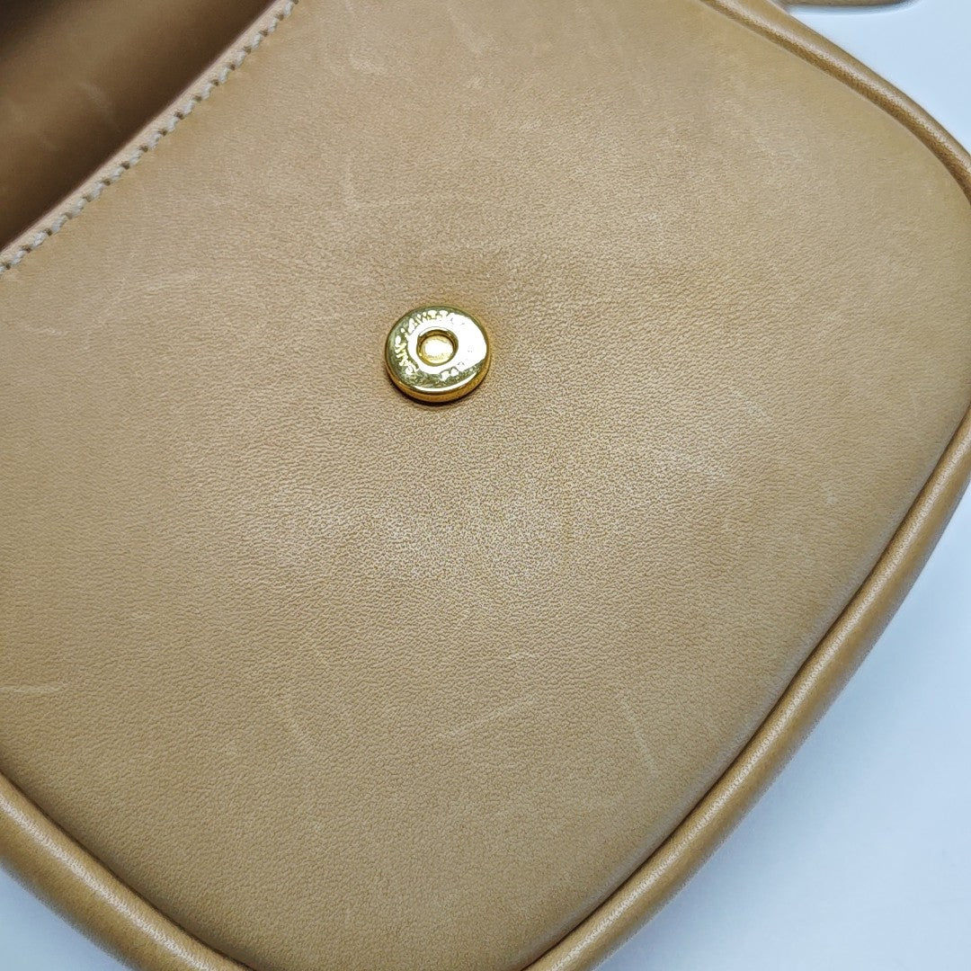 KAIA Lambskin Brown