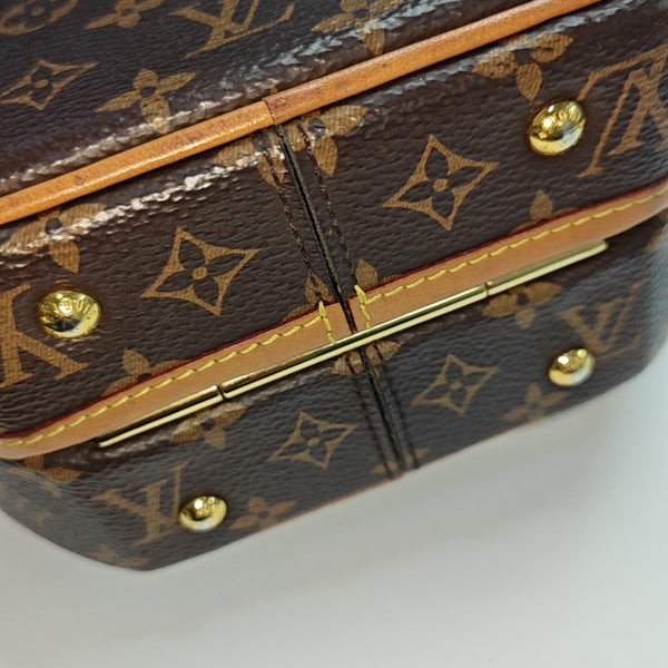 BOITE CHAPEAU PM Monogram Coated Canvas Brown