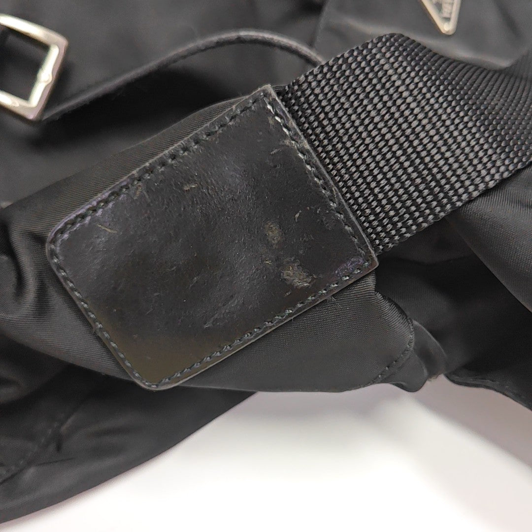 Vela Messenger Bag Nylon Black