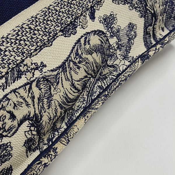 Book Tote Medium Canvas Blue