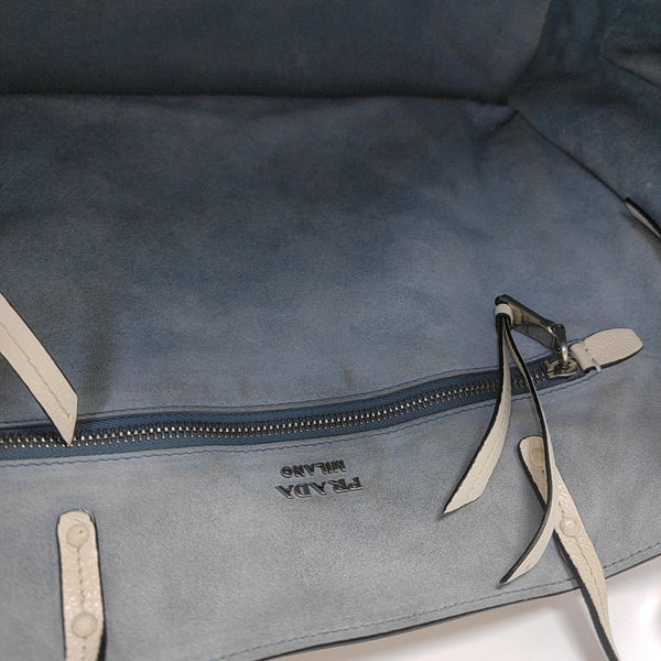 Etiquette Calfskin White