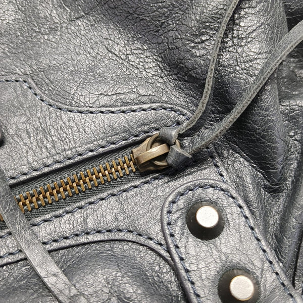 Classic City Medium Lambskin Gray