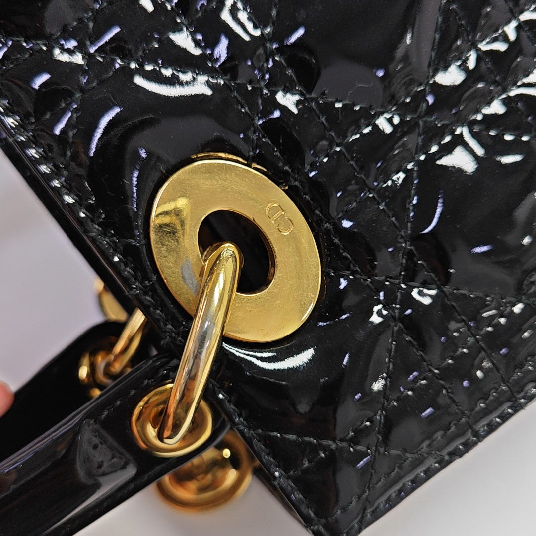 Lady Dior Medium Cannage Patent Leather Black
