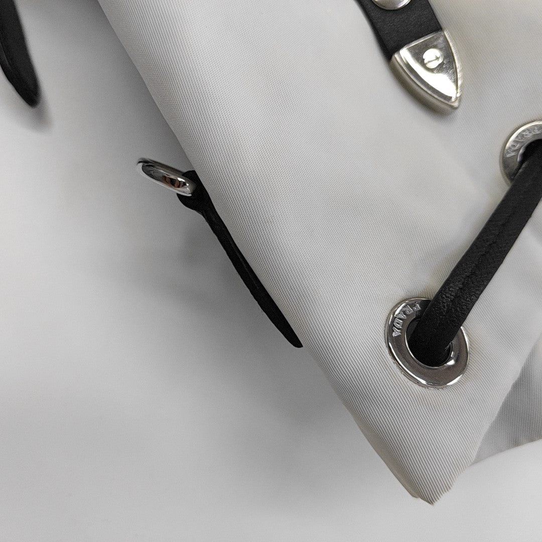 Black Nylon Nylon White