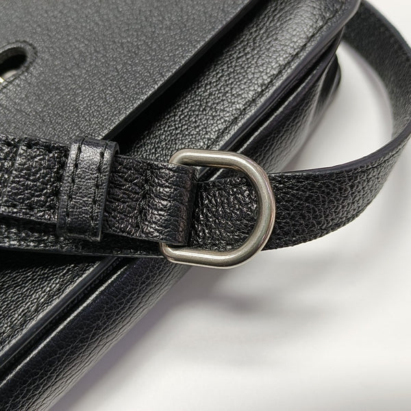 D-Ring Calfskin Black