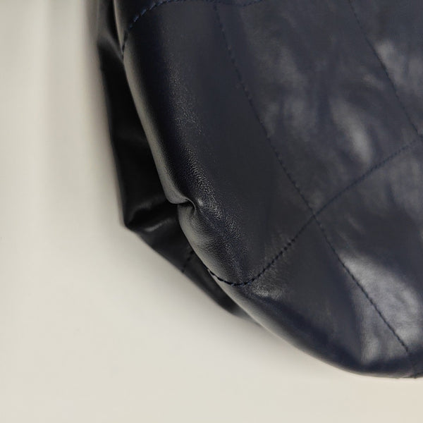 CHANEL 22 Medium Quilted Calfskin Blue